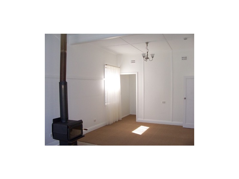46 Winton Street, Tumbarumba NSW 2653