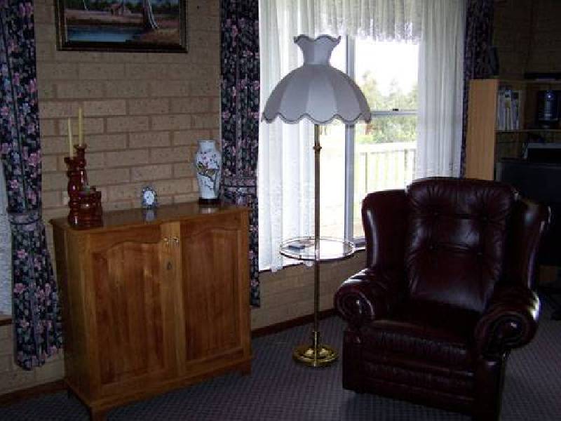 1  Chisholm Street, Tumbarumba NSW 2653