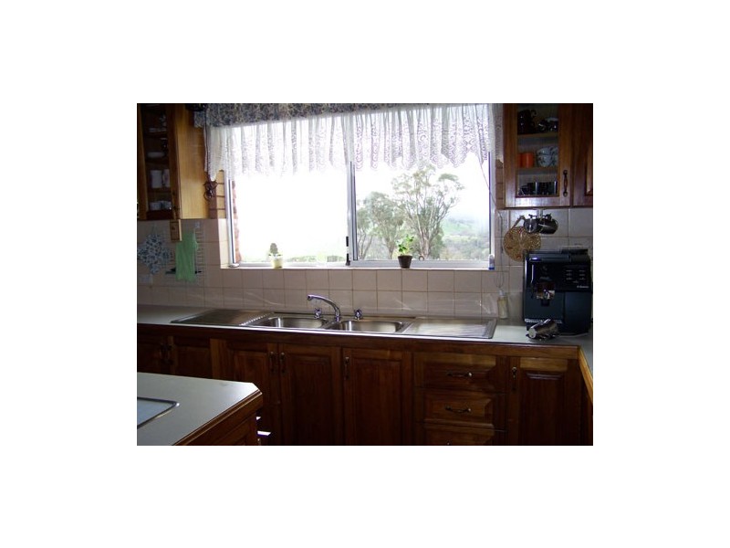 1  Chisholm Street, Tumbarumba NSW 2653