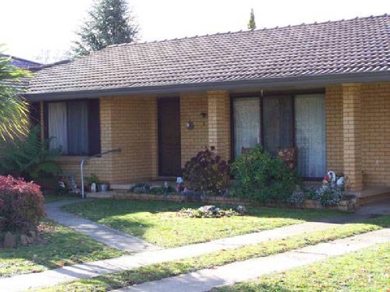 86  Albury Street, Tumbarumba NSW 2653