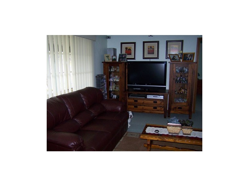 132 Albury Street, Tumbarumba NSW 2653