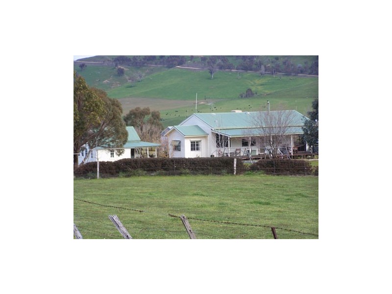 2  School Lane, Tooma NSW 2642