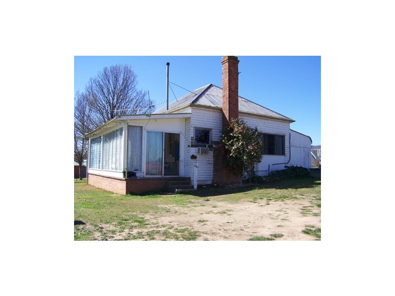 196  Batlow Road, Tumbarumba NSW 2653