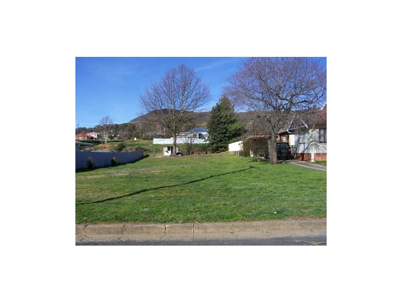100  Winton Street, Tumbarumba NSW 2653