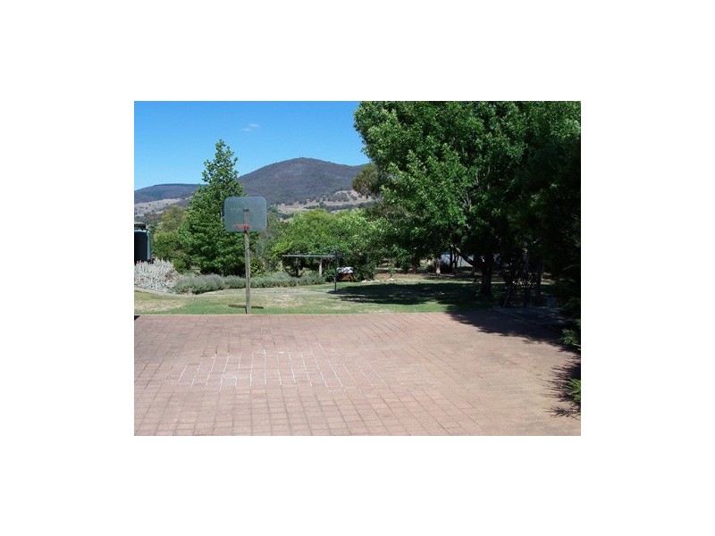 6  Harrow Street, Tumbarumba NSW 2653