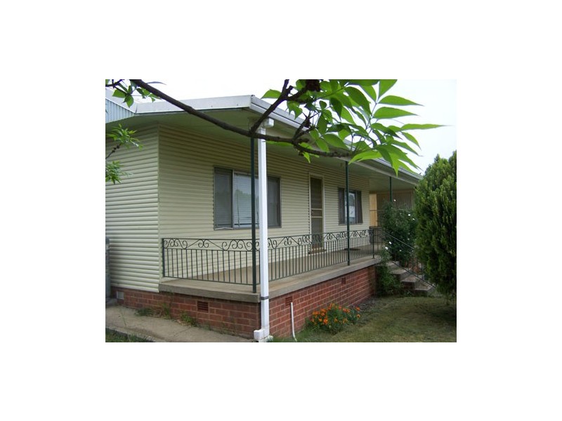 34  Murray Street, Tumbarumba NSW 2653