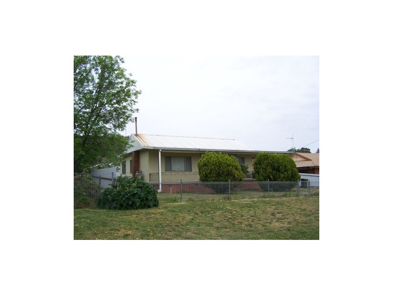 34  Murray Street, Tumbarumba NSW 2653