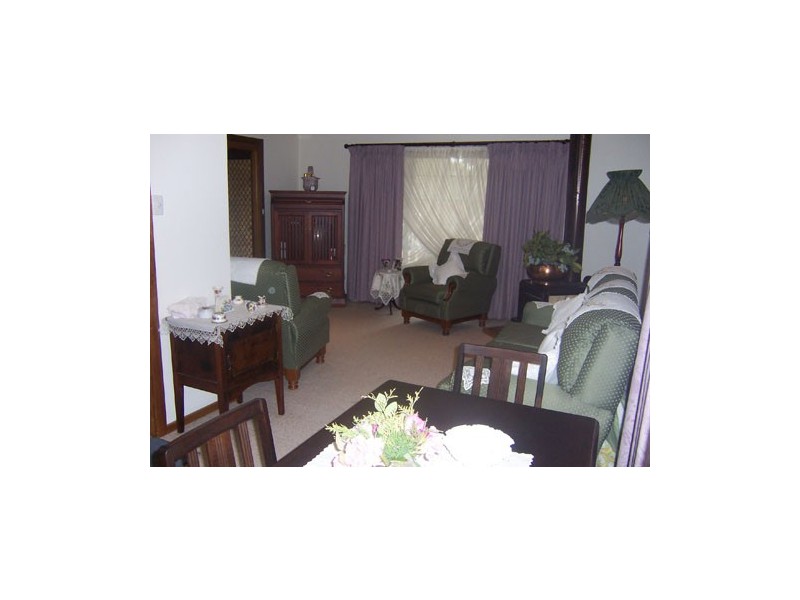 94 Albury Street, Tumbarumba NSW 2653