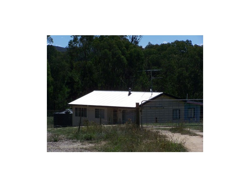 709  Taradale ARoad, Tumbarumba NSW 2653