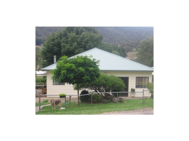 39 Reservoir Lane, Tumbarumba NSW 2653