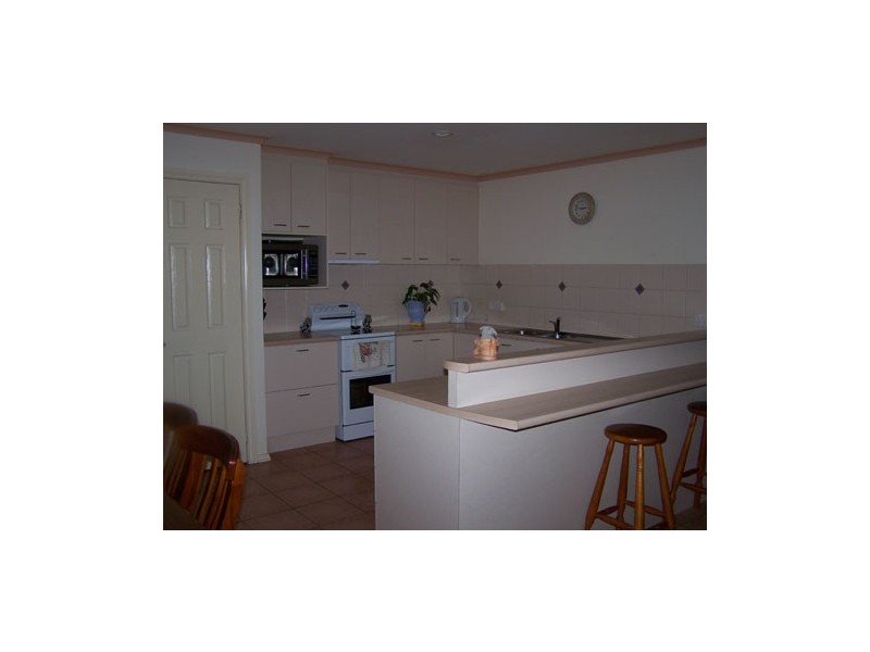 28 Fleet Street, Tumbarumba NSW 2653