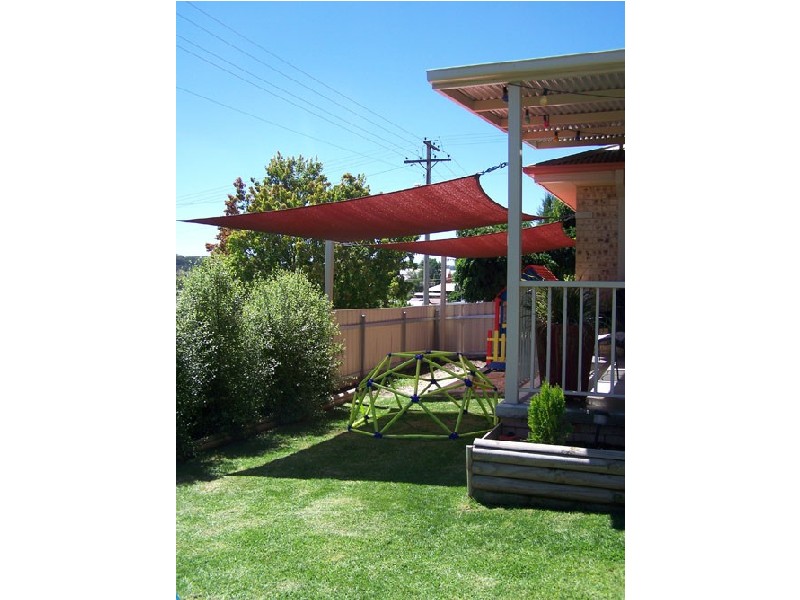 28 Fleet Street, Tumbarumba NSW 2653