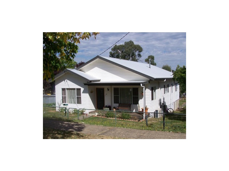 77  King Street, Tumbarumba NSW 2653