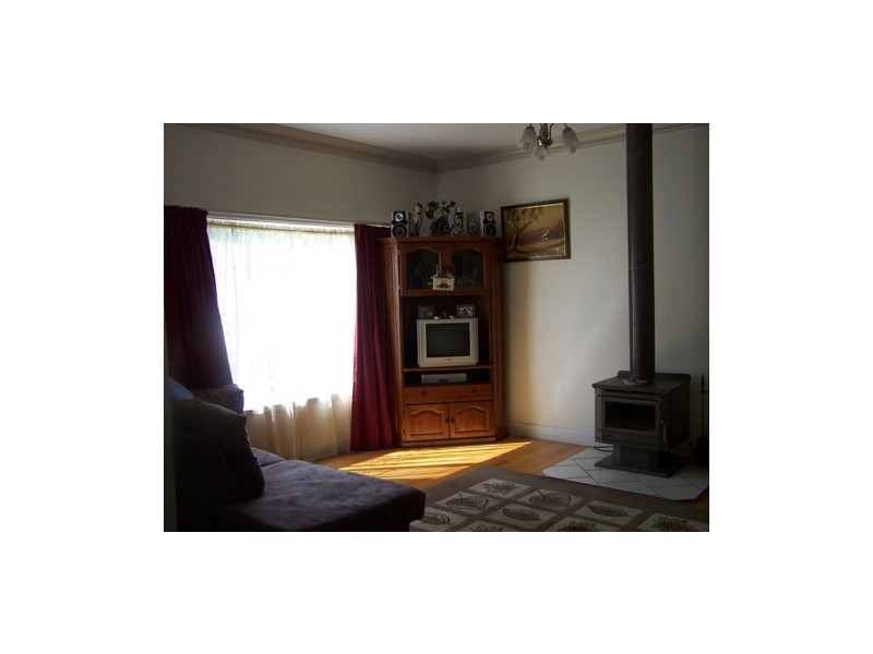 77  King Street, Tumbarumba NSW 2653