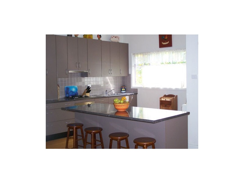 77  King Street, Tumbarumba NSW 2653