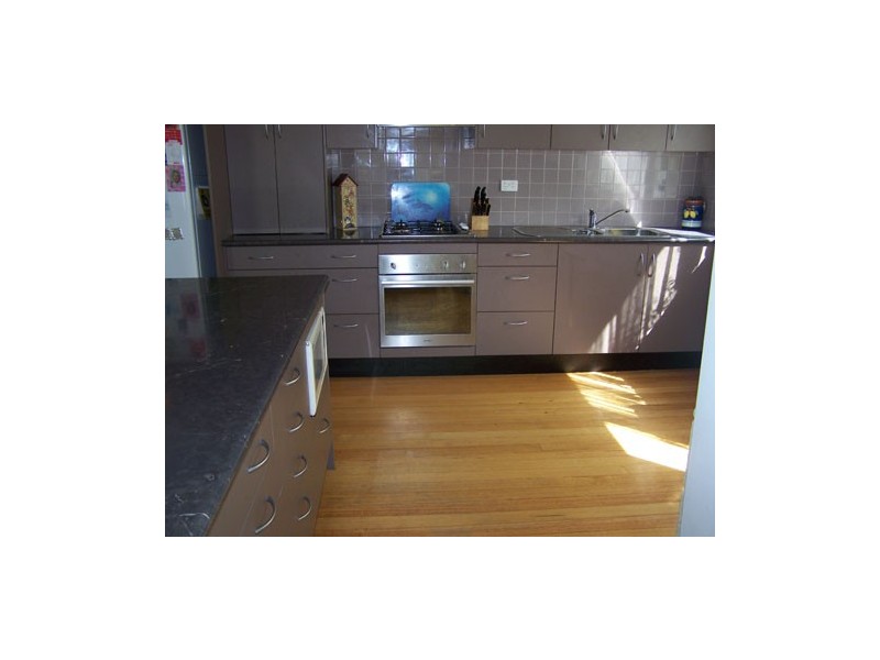 77  King Street, Tumbarumba NSW 2653