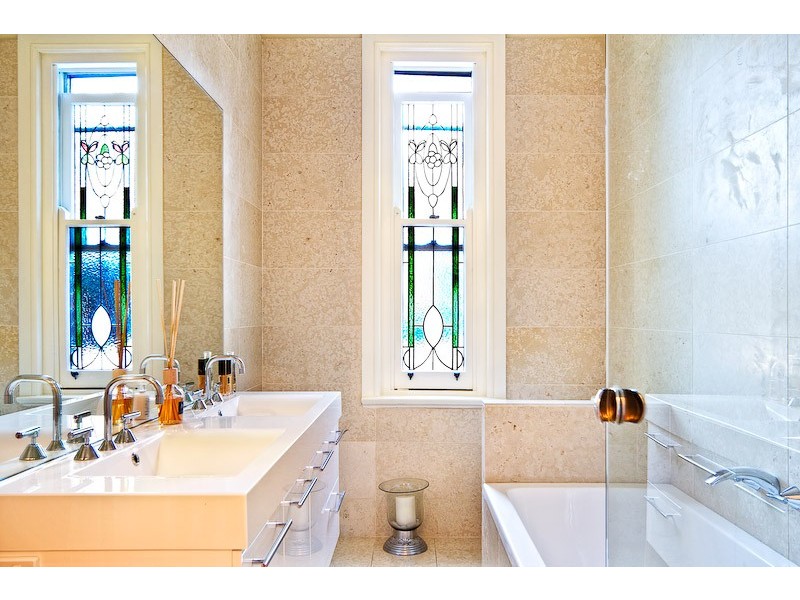 9 Archbold Road, Roseville NSW 2069