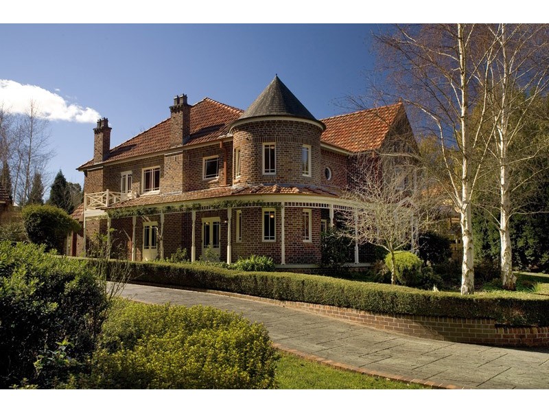26  Phillip Street, Burradoo NSW 2576