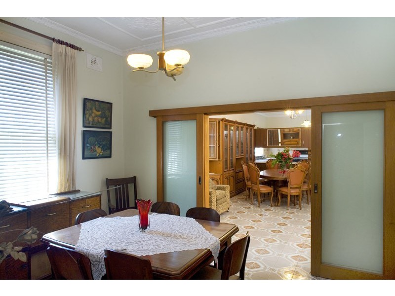 107 Todman Avenue, Kensington NSW 2033