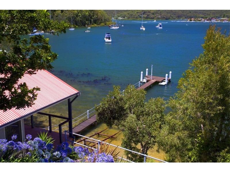 108  Daley Avenue, Daleys Point NSW 2257