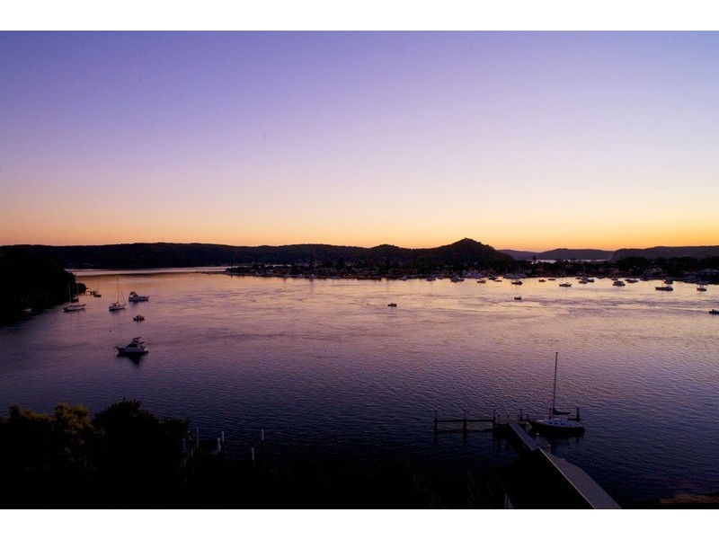 108  Daley Avenue, Daleys Point NSW 2257