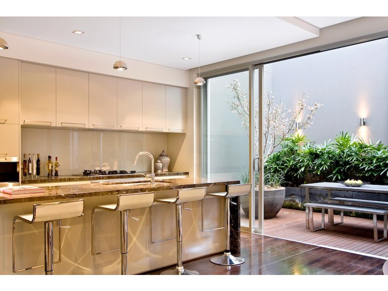 2/16-18  Thornton Street, Darling Point NSW 2027