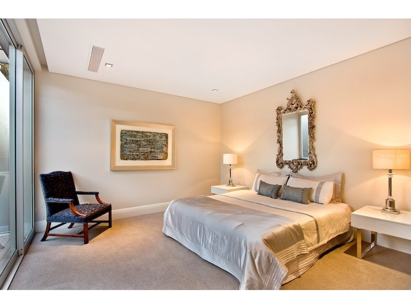 2/16-18  Thornton Street, Darling Point NSW 2027