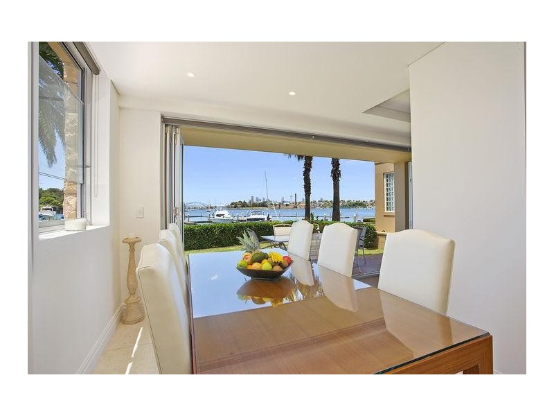 2/12-14  Le Vesinet Drive, Hunters Hill NSW 2110