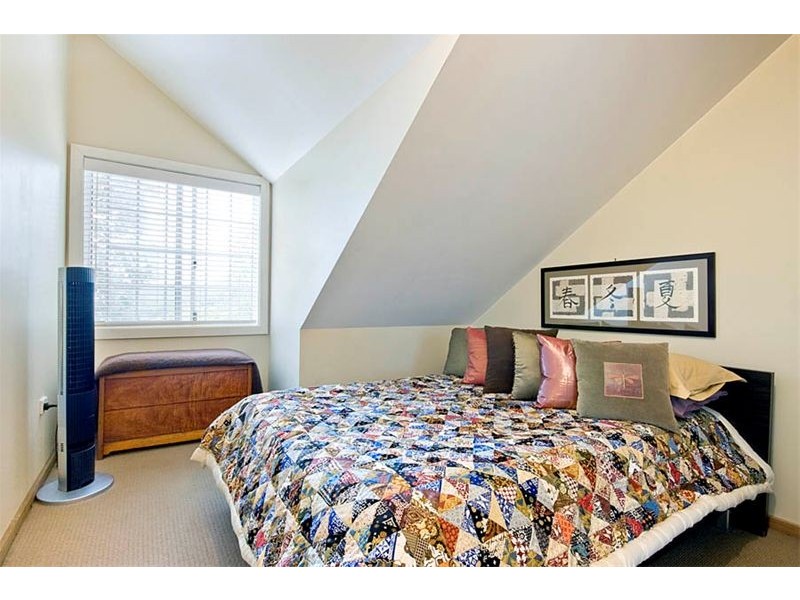 61 Princes Highway, Thirroul NSW 2515