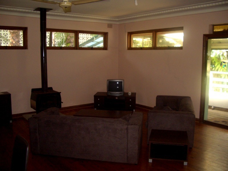 737 Lawrence Hargrave Drive, Coledale NSW 2515