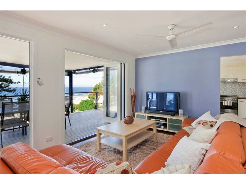 60 Lawrence Hargrave Drive, Austinmer NSW 2515