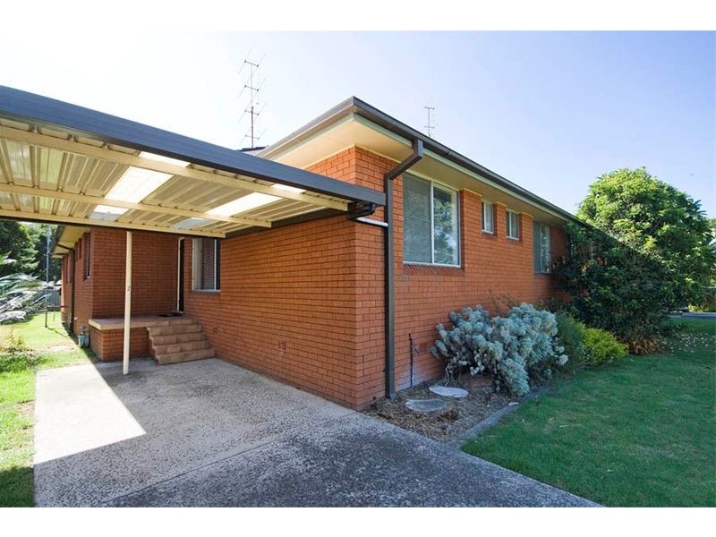 2/24 Gladstone Street, Bellambi NSW 2518