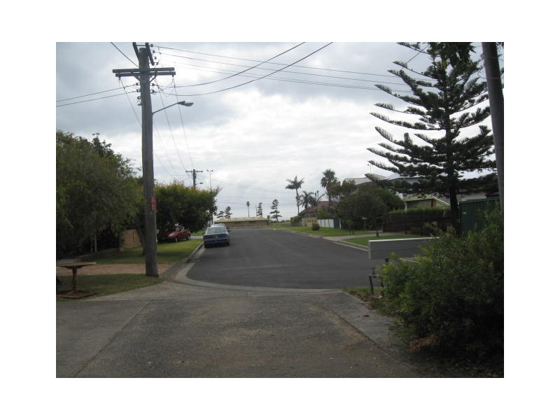 1/10A Kiandra Road, Woonona NSW 2517