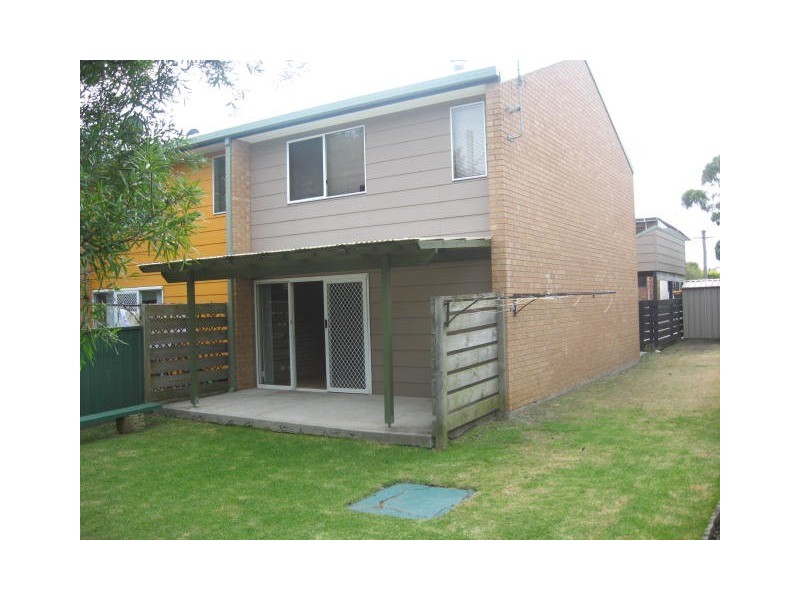 1/10A Kiandra Road, Woonona NSW 2517