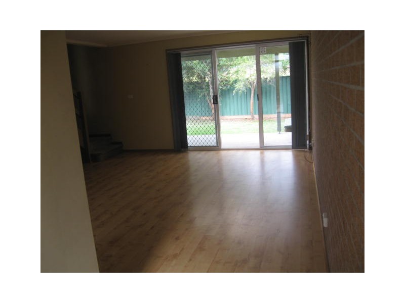 1/10A Kiandra Road, Woonona NSW 2517