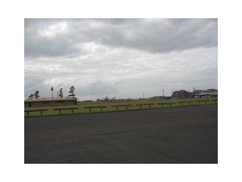1/10A Kiandra Road, Woonona NSW 2517