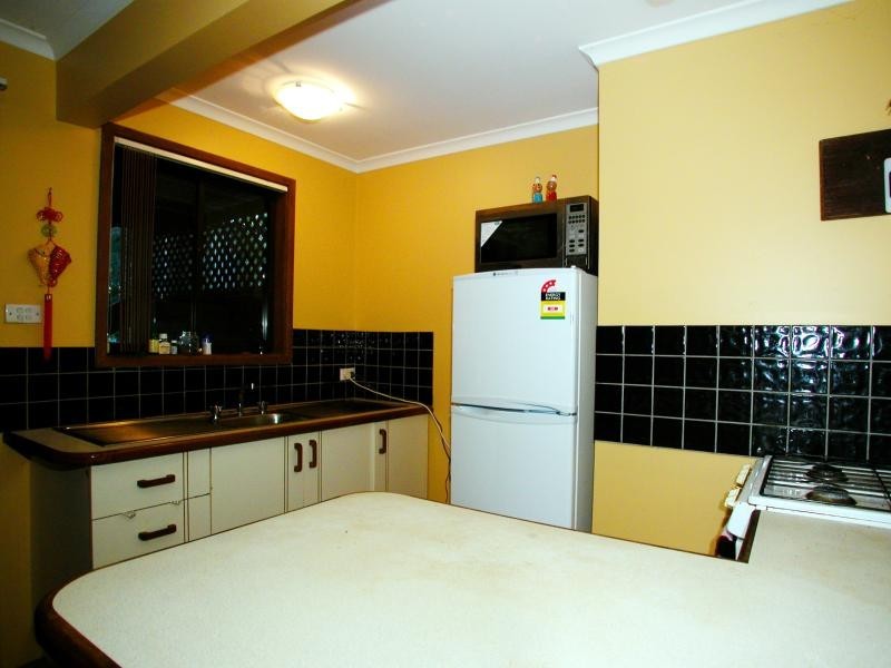 2/56 Hospital Road, Bulli NSW 2516