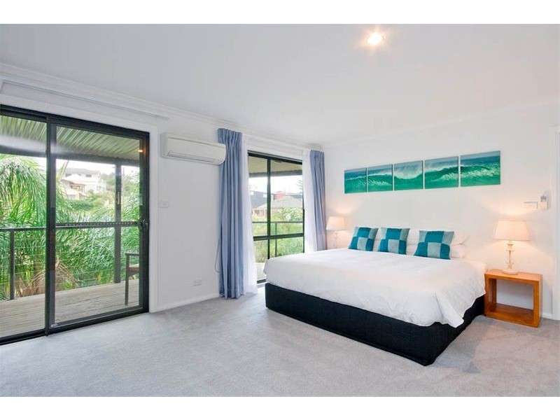 2/186 Lawrence Hargrave Drive, Thirroul NSW 2515