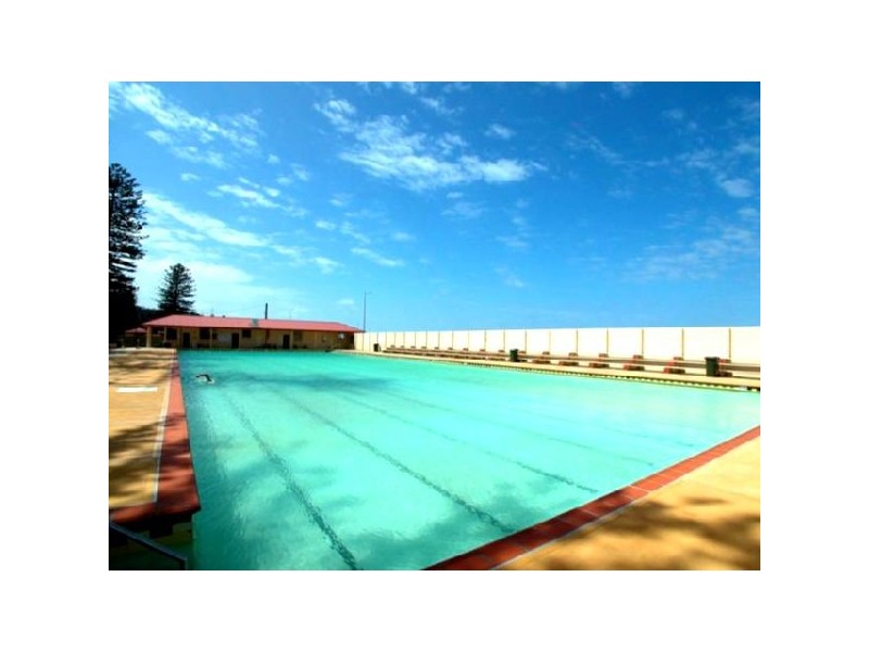 2/186 Lawrence Hargrave Drive, Thirroul NSW 2515