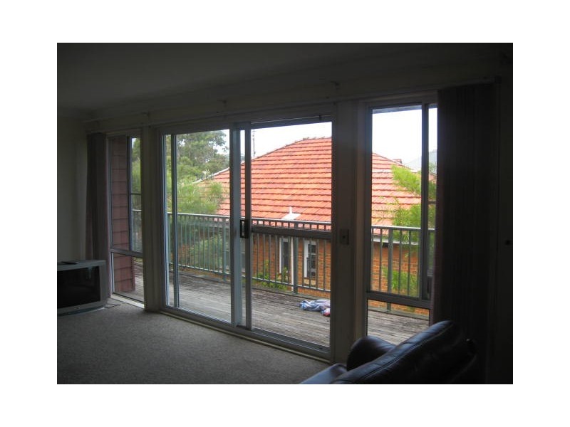 1/250 Lawrence Hargrave Drive, Thirroul NSW 2515