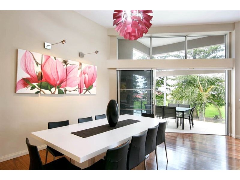 35 The Esplanade, Thirroul NSW 2515