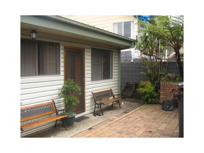 82 Princes Highway, Thirroul NSW 2515