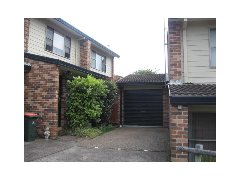 4/5 Newbold Close, Thirroul NSW 2515