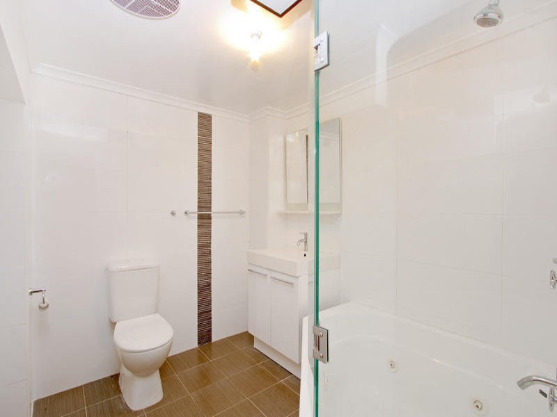 17A Seabreeze Place, Thirroul NSW 2515