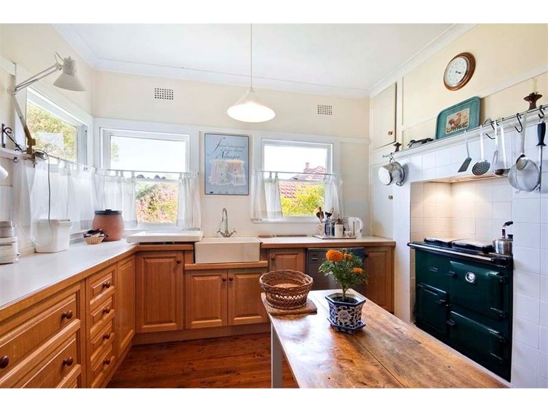 4 Wigram Road, Austinmer NSW 2515