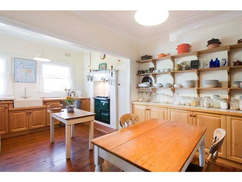4 Wigram Road, Austinmer NSW 2515