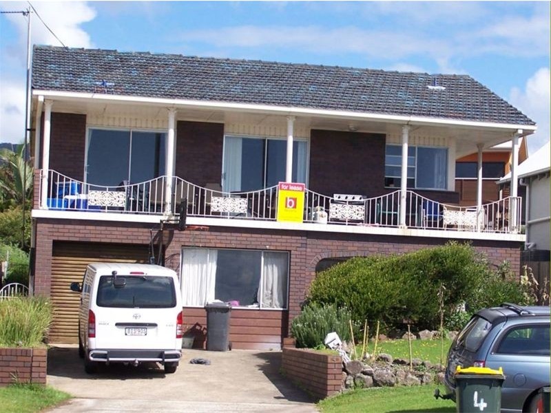 4 Blackall Street, Bulli NSW 2516