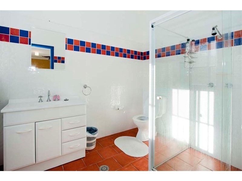 4 Station Street, Thirroul NSW 2515