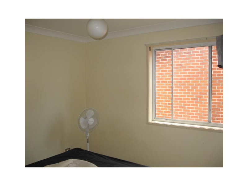 1/250 Lawrence Hargrave Drive, Thirroul NSW 2515