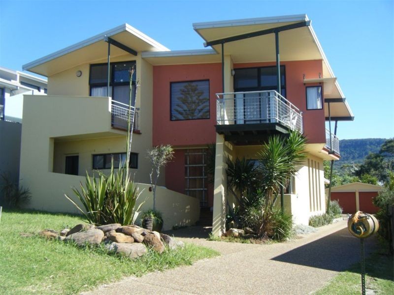 6A Cliff Parade, Thirroul NSW 2515